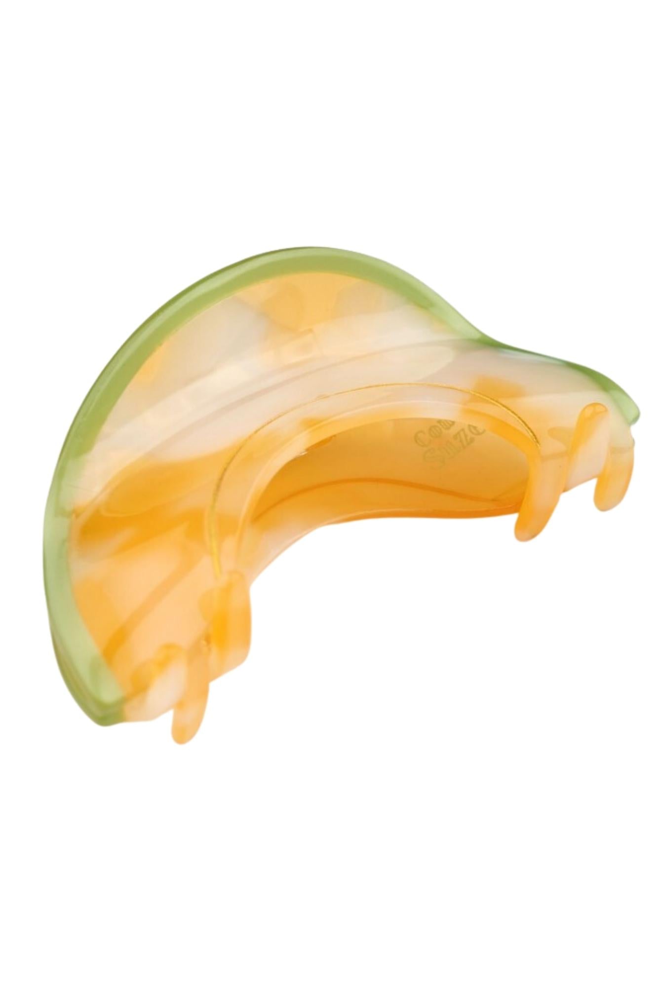     Melon-hair-claw