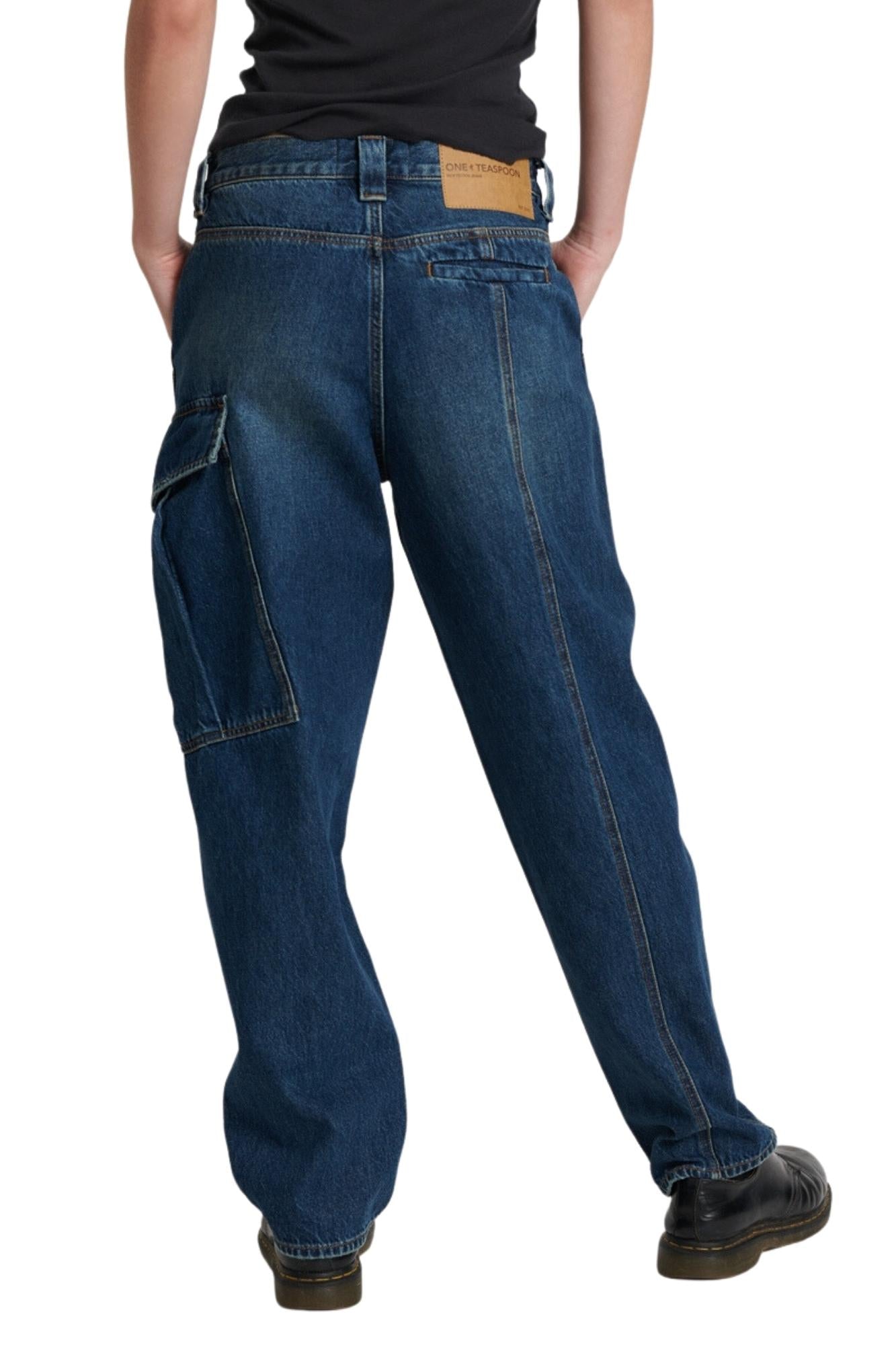 ROYAL-BLUE-NEW-FICTION-JEANS2