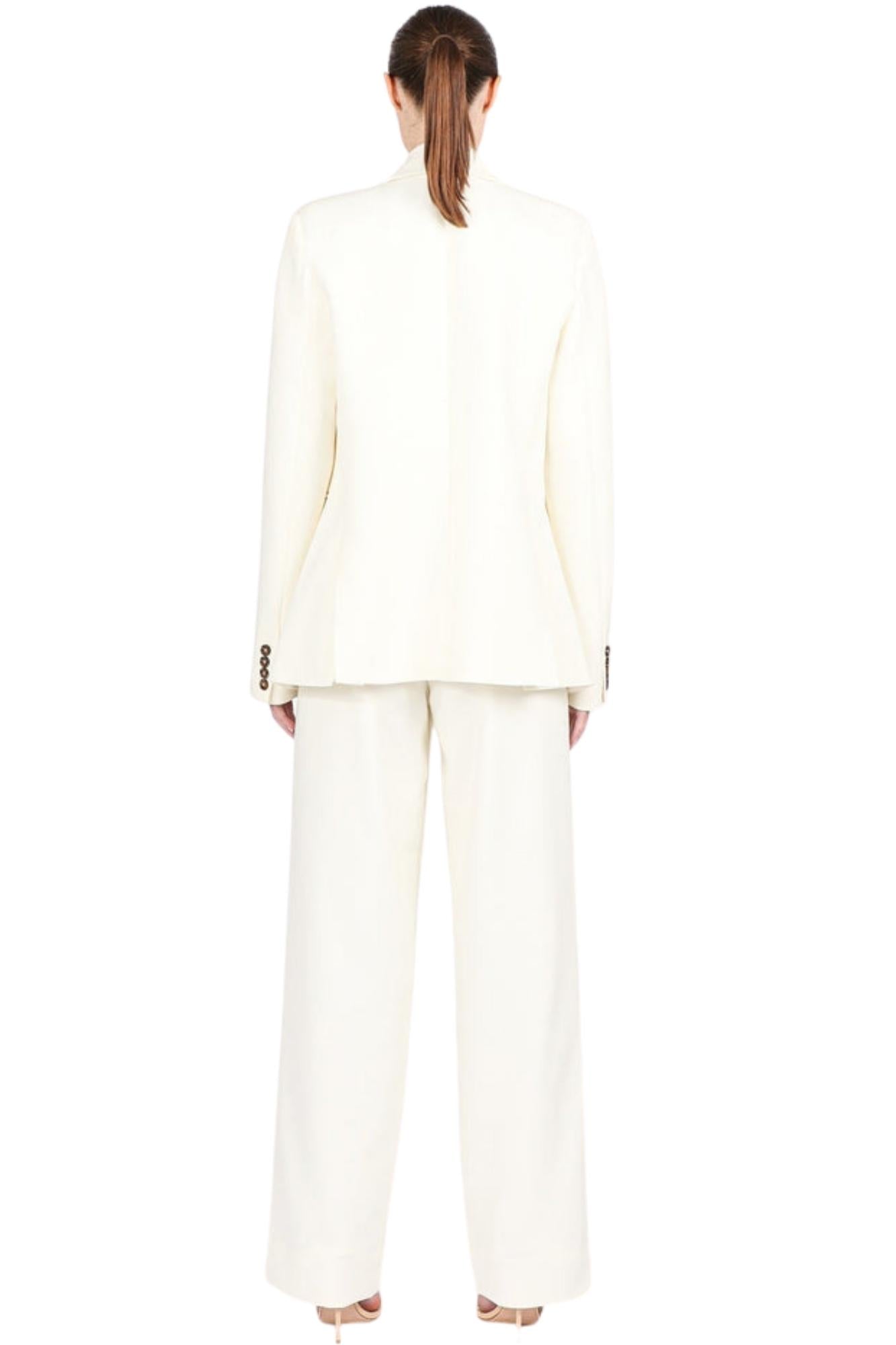Luciana-creme-blazer3_167e5d22-628e-422b-b4ae-e4d1bfd2bca8
